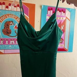 BRAND NEW, NEVER WORN HELLO MOLLY GREEN MIDI COWNECK DRESS